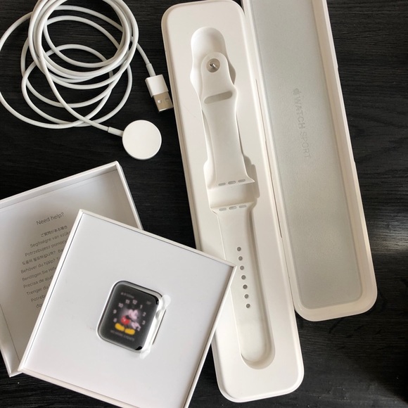 SOLD - Apple Watch series 1 - Picture 7 of 9